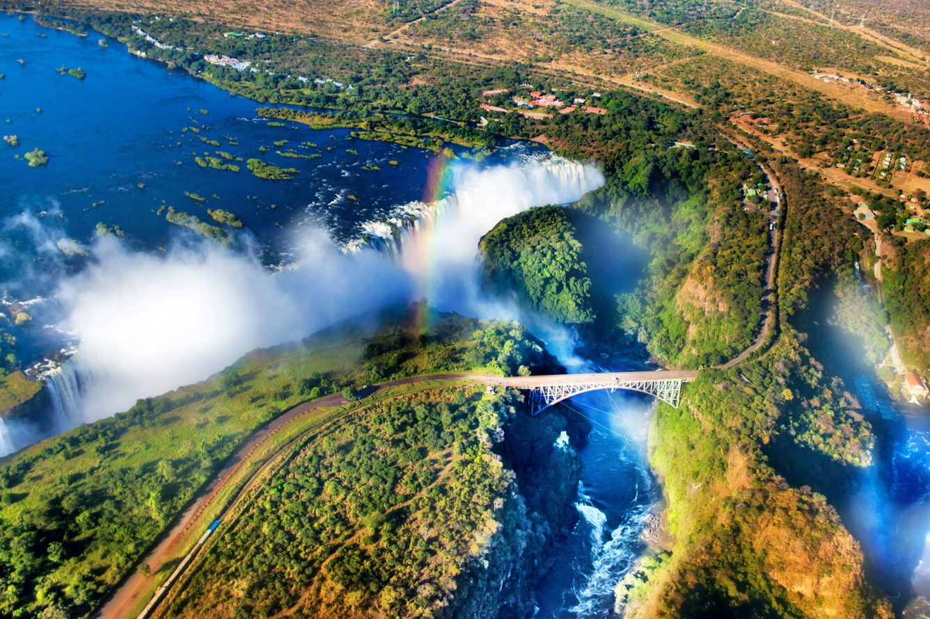 Victoria - thác nước ngoạn mục nhất trên thế giới