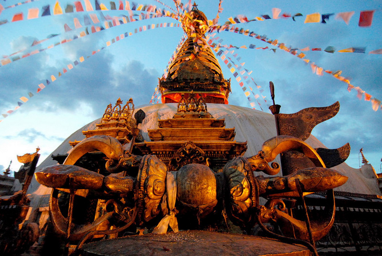 Bảo Tháp Swayambhunath Thiêng Liêng của Nepal