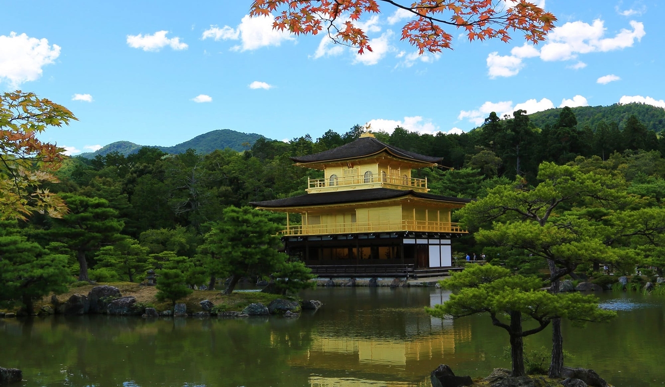11. Ngôi đền dát vàng Kinkaku-ji