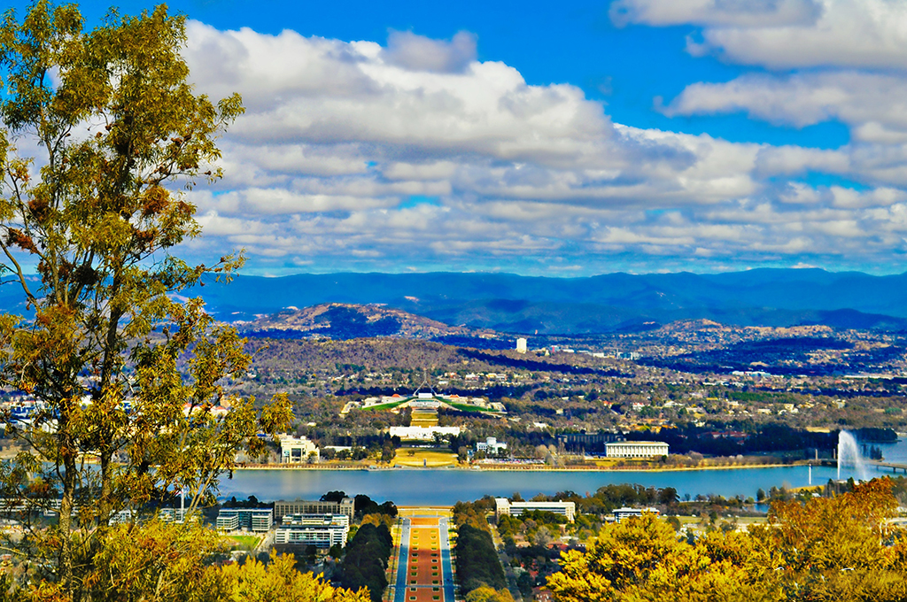 Khám phá bí mật Canberra, thử rượu vang tại thung lũng Barossa
