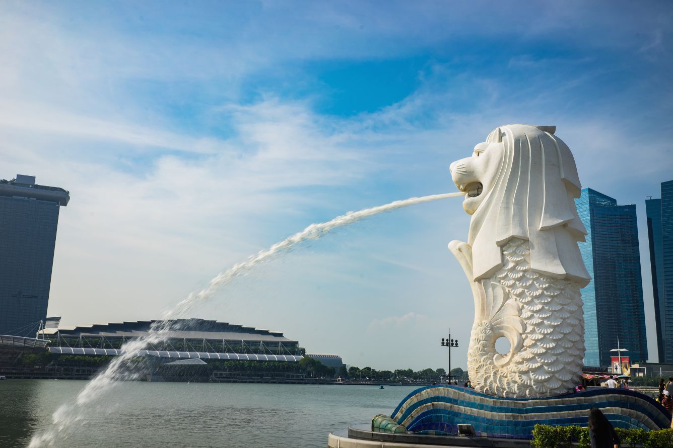 Top điểm đến hấn dẫn khi du lịch Singapore Indonesia Malaysia Đông 2022
