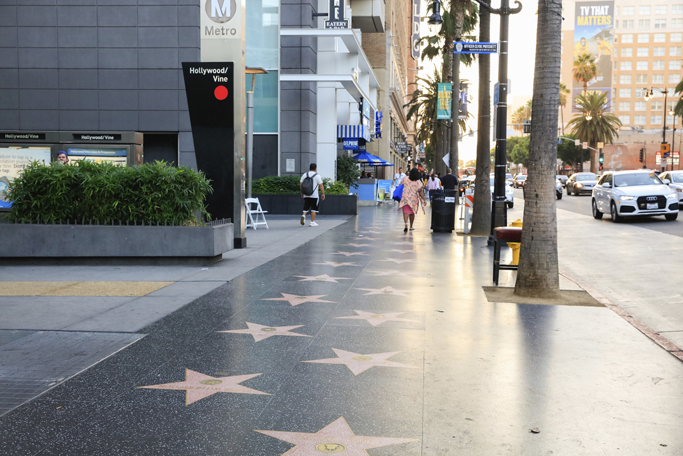 7.5 Đại lộ Danh vọng Hollywood - Thành phố Vine, Los Angeles, California