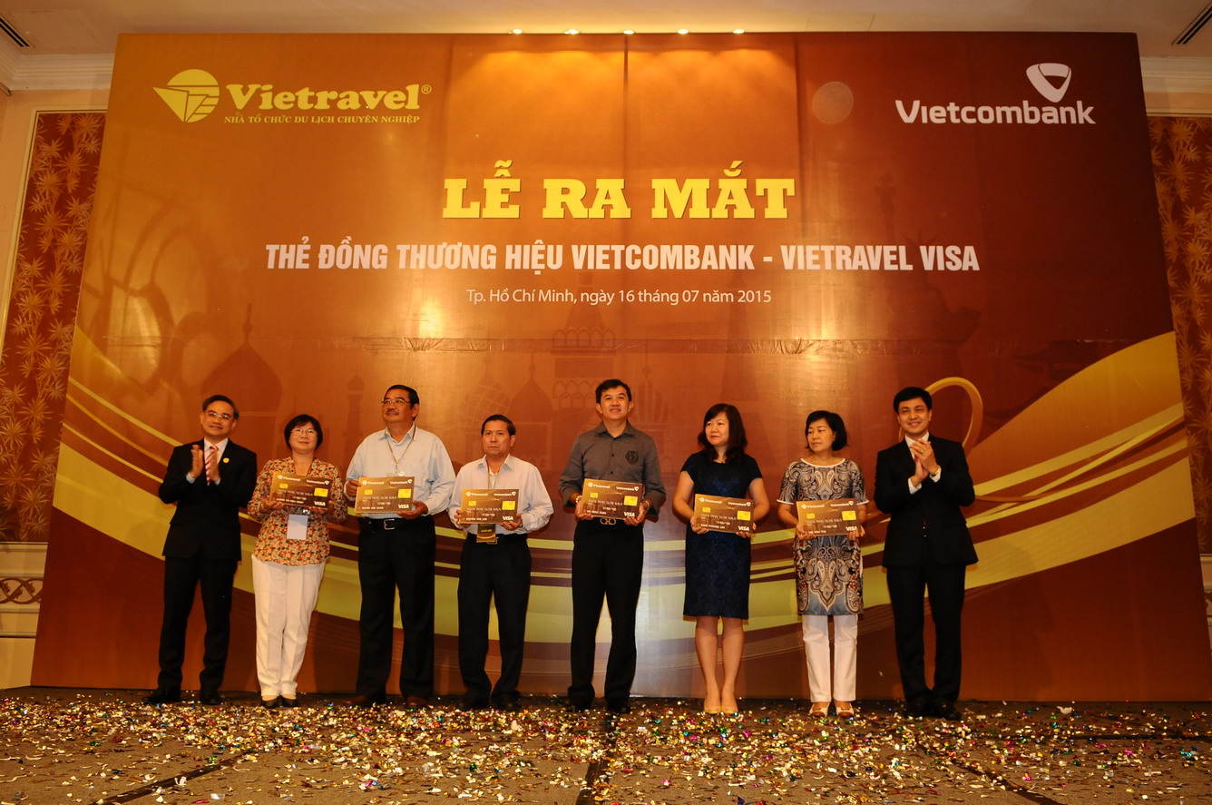 Vietcombank – Vietravel ra mắt sản phẩm thẻ tín dụng quốc tế đồng thương hiệu Vietcombank Vietravel visa