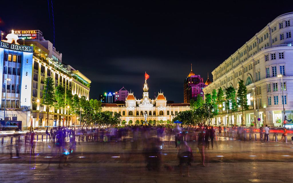 Phố đi bộ Nguyễn Huệ