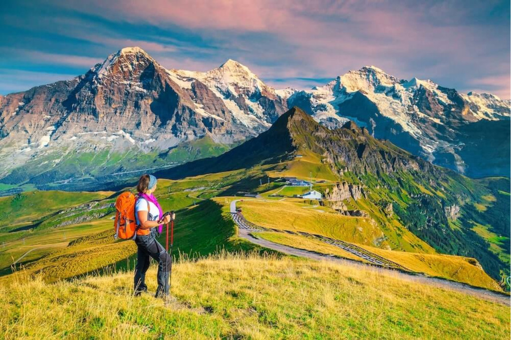Trekking thung lũng Lauterbrunnen