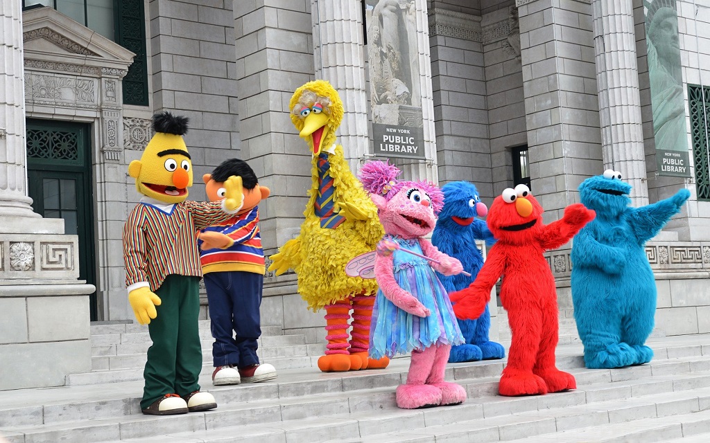Gặp gỡ, giao lưu cùng các nhân vật hoạt hình quen thuộc tại Universal Studios Singapore