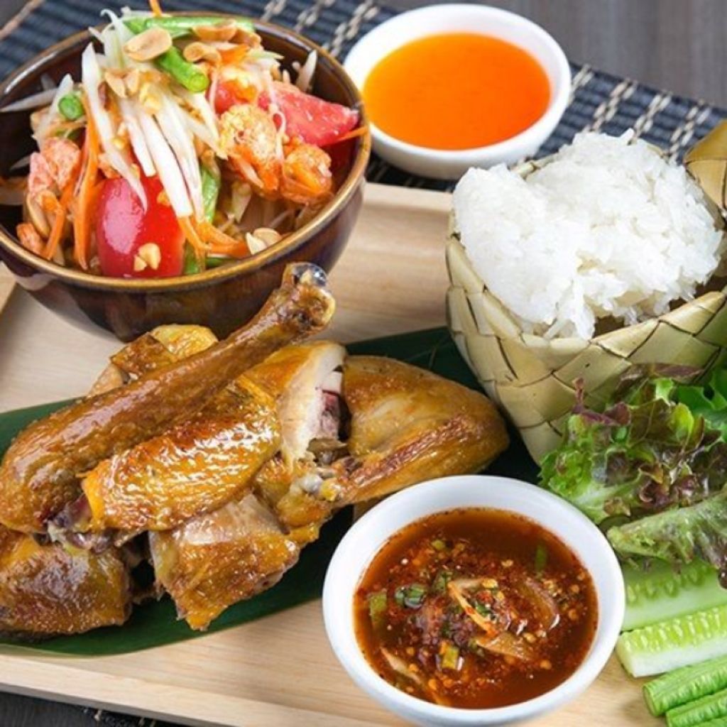 Gà nướng Isan (Gai Yang)