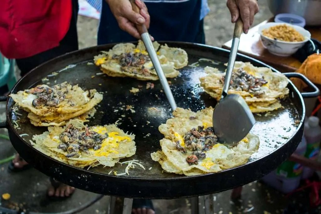 Trứng chiên hàu (Hoi Tod)