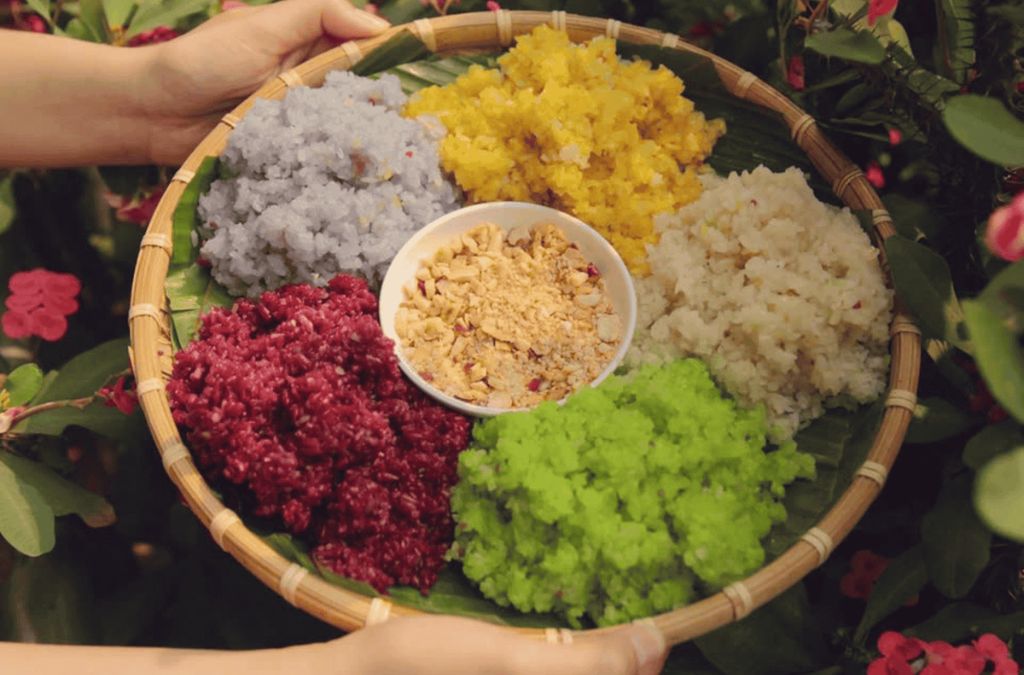 Xôi ngũ sắc của đồng bào dân tộc vùng cao