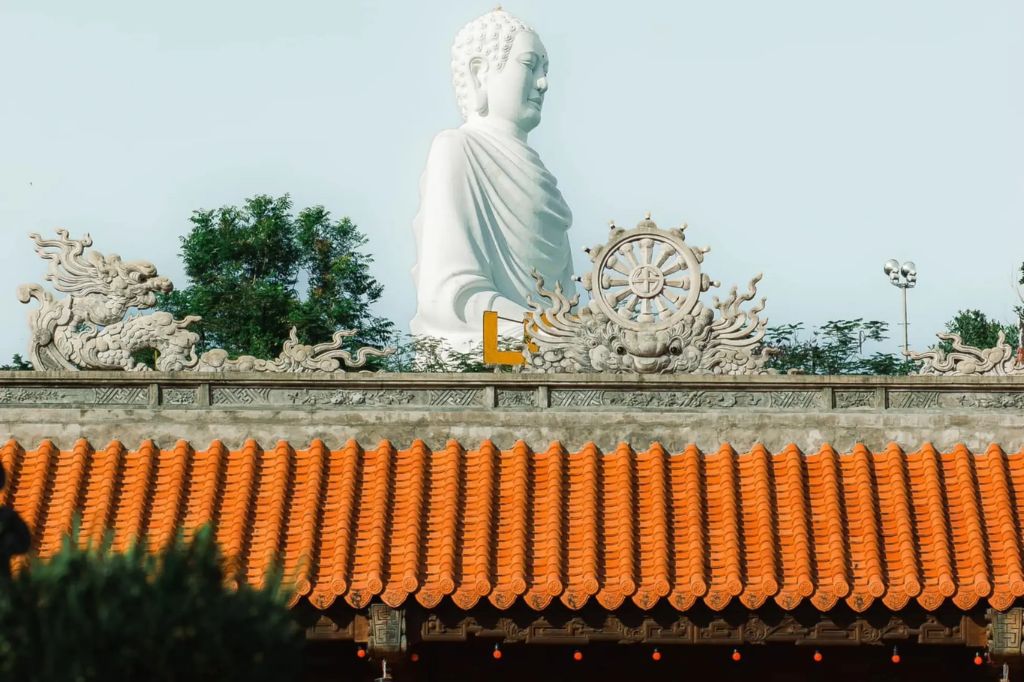 Chùa Long Sơn An Giang