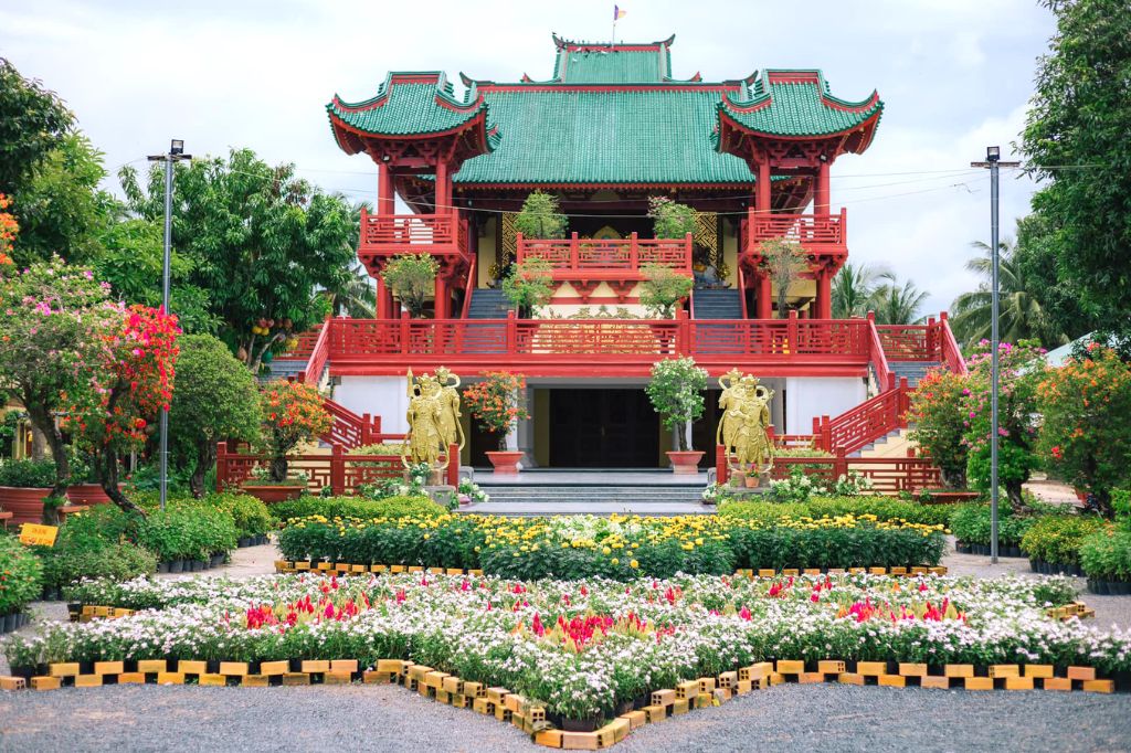 Chùa Lầu An Giang 