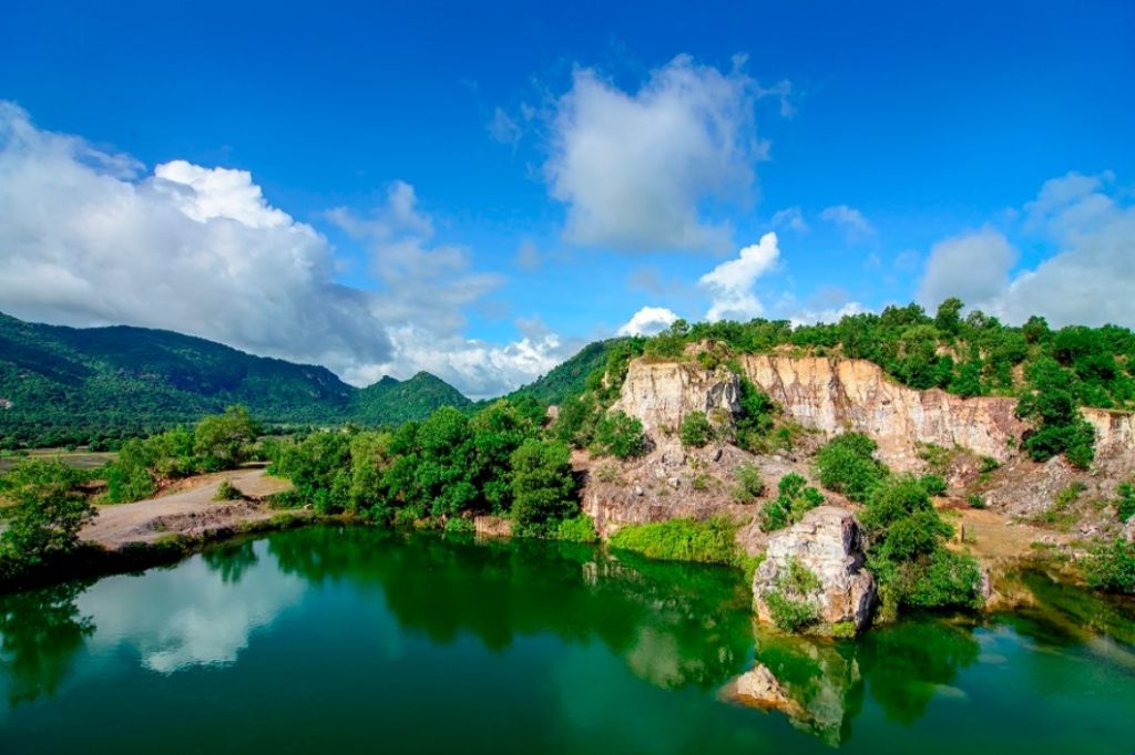 Hồ Tà Pạ An Giang