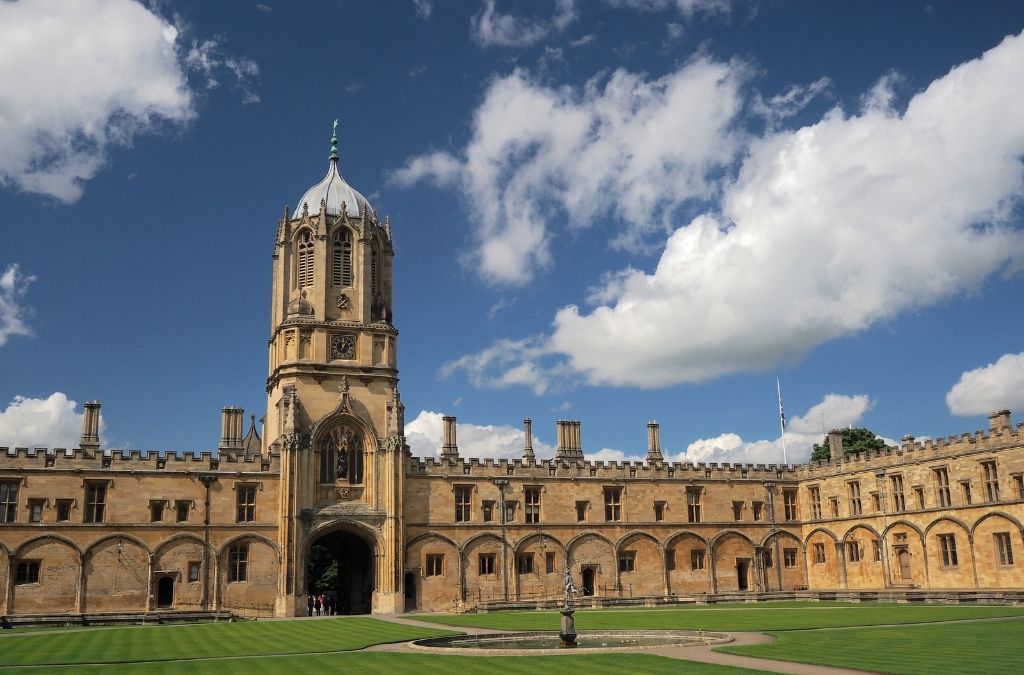 Khuôn viên Christ Church thuộc Đại học Oxford