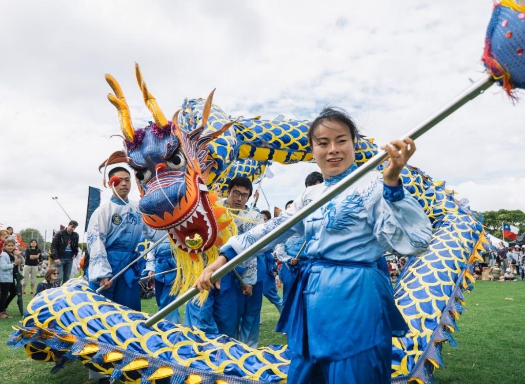 Múa rồng tại World of Cultures
