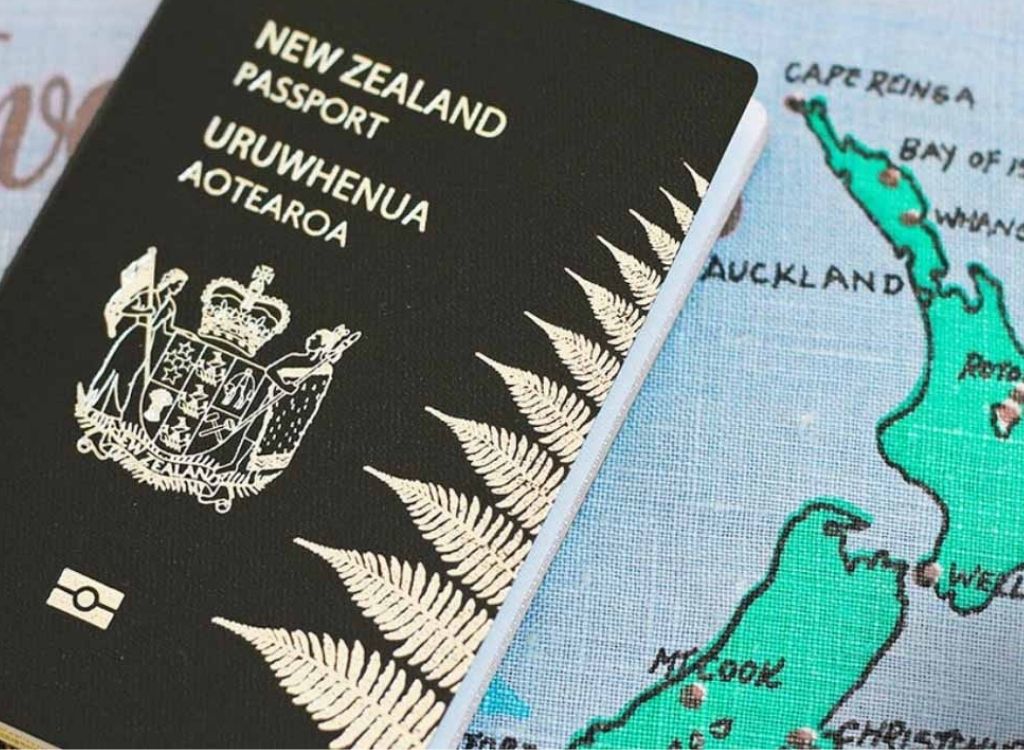 Hộ chiếu New Zealand và bản đồ