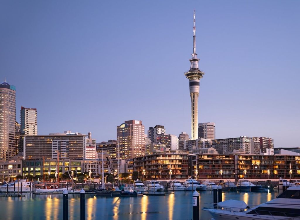 Tháp Sky Tower Auckland