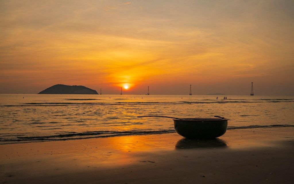 Bình minh Bãi biển Cửa Lò