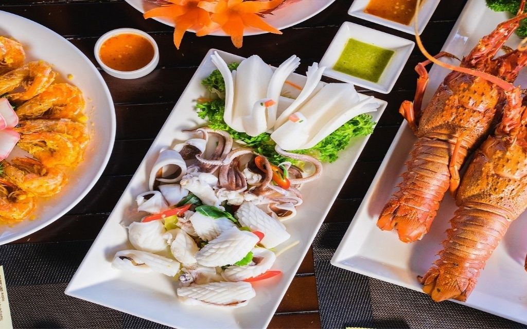 Hải sản tươi sống tại Bãi Cháy 