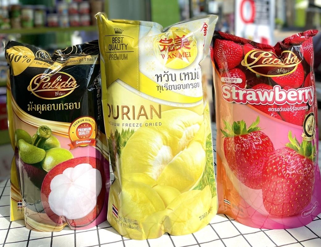 trái cây sấy đặc sản Thái Lan.