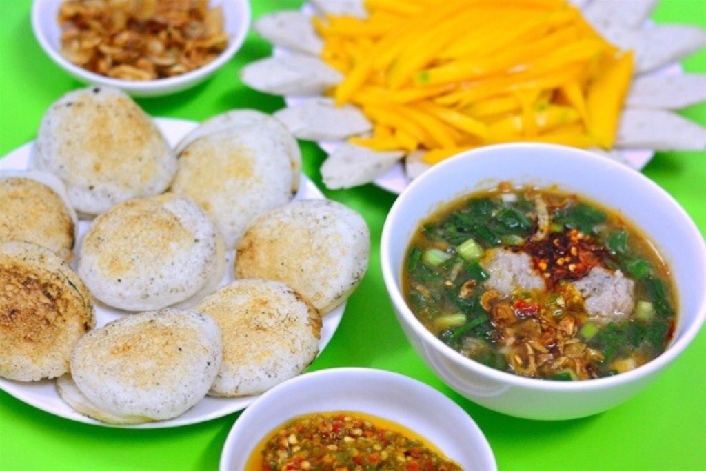 Bánh căn Thúy Đà Lạt nhiều loại nhân