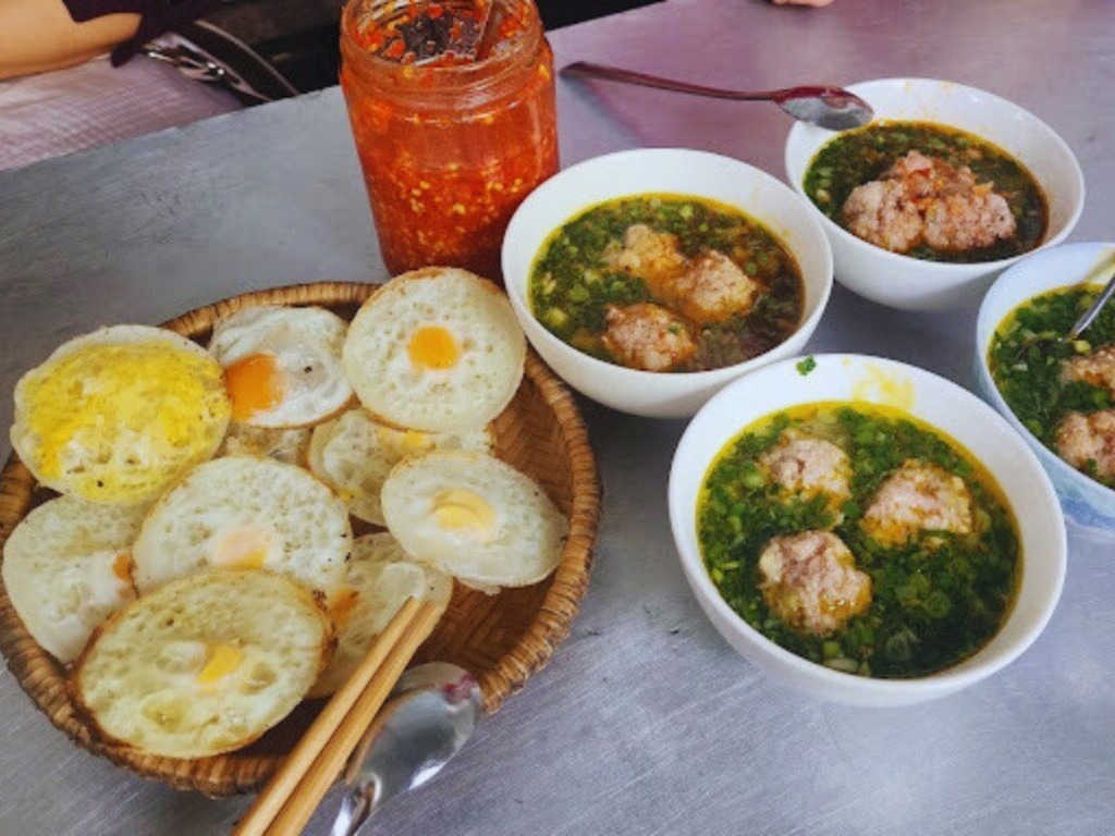 Bánh căn Cô Lãnh Đà Lạt