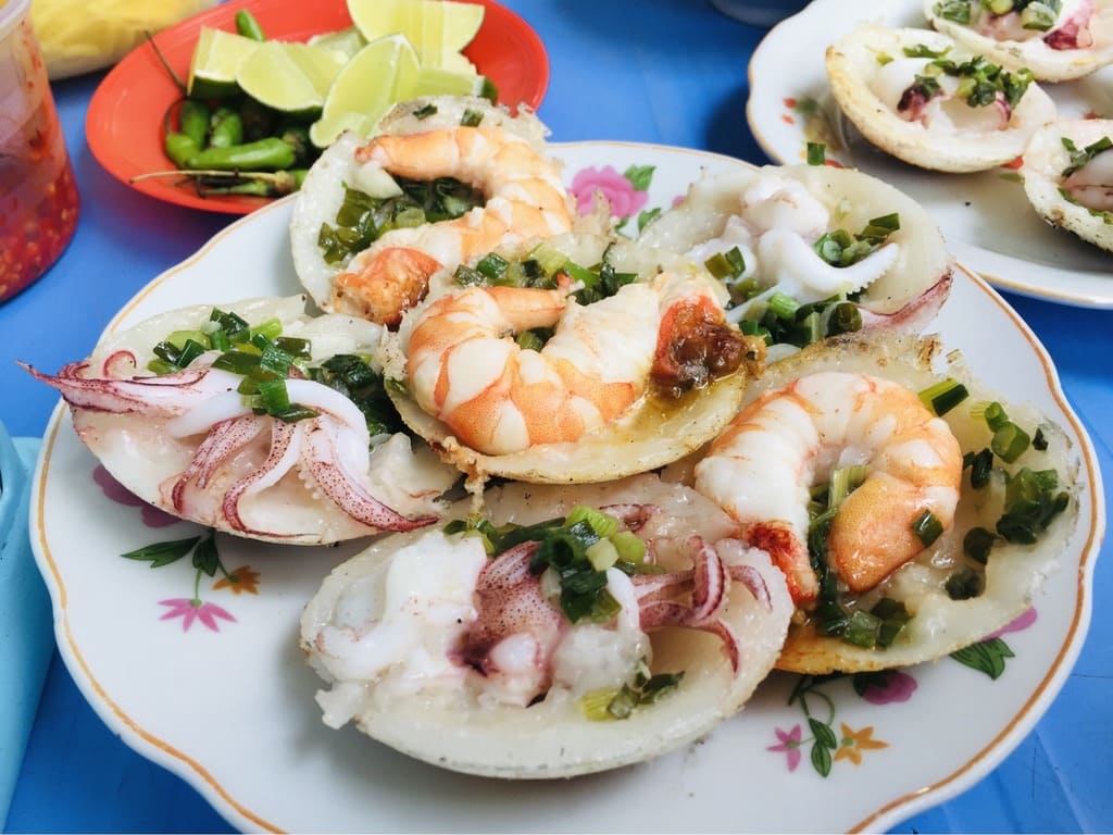 Bánh căn hải sản Nguyễn Văn Trỗi