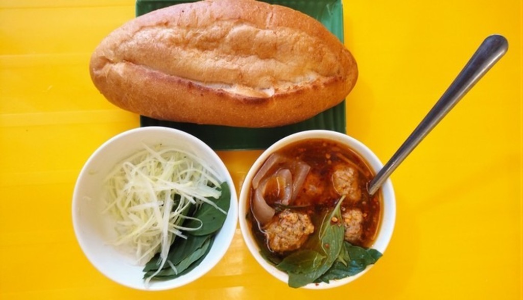 Bánh mì xíu mại 79 Nguyễn Văn Trỗi