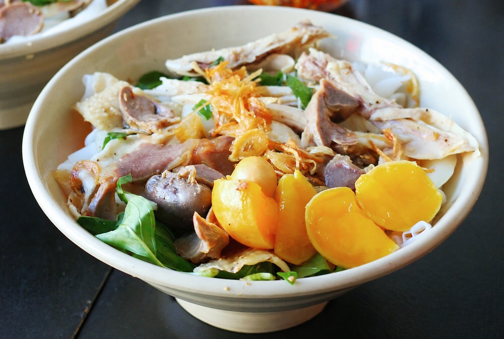 bánh ướt lòng gà Đà Lạt tại quán Hà Phương 