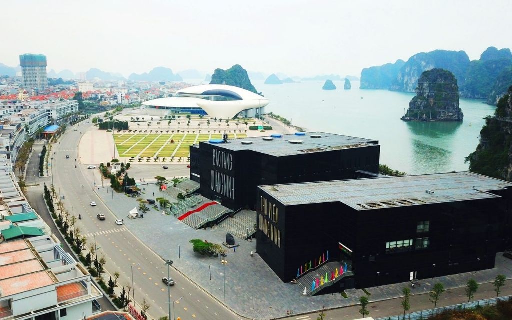 Tổ hợp Bảo tàng Thư viện Hội nghị Quảng Ninh
