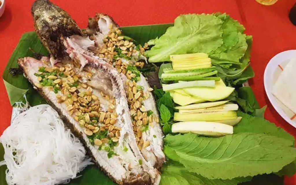 Ẩm thực quanh Bến Ninh Kiều