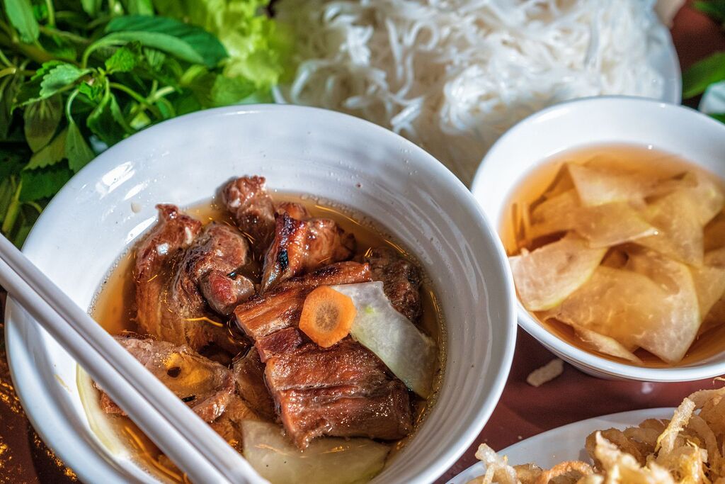 Bun Cha Chan Trung To đậm đà thơm lừng