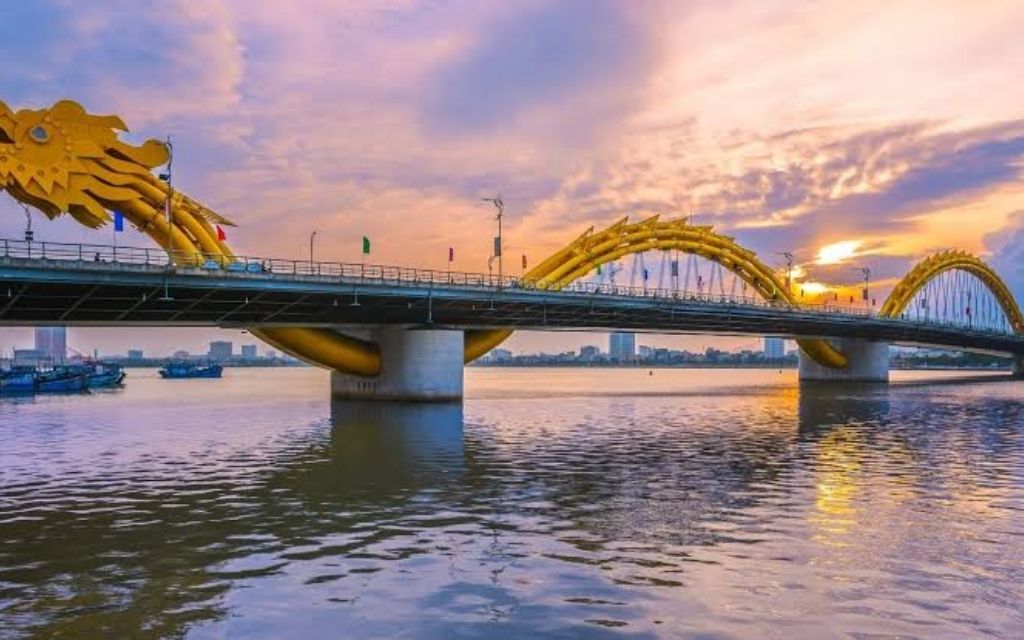 cách di chuyển đến Cầu Rồng Đà Nẵng 