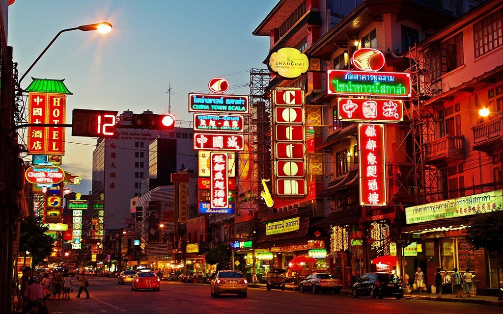 Yaowarat Road