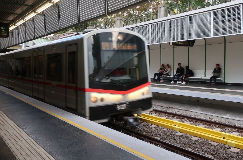 hệ thống tàu điện ngày u bahn
