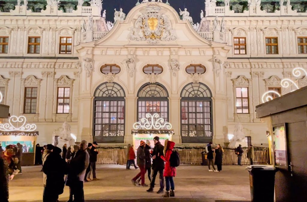 Làng Giáng sinh tại Cung điện Belvedere ở Vienna