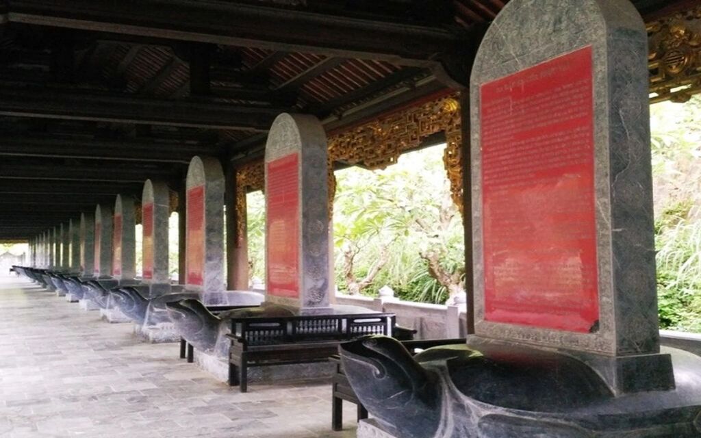 Nhà Bia với các bia đá tại Chùa Bái Đính.