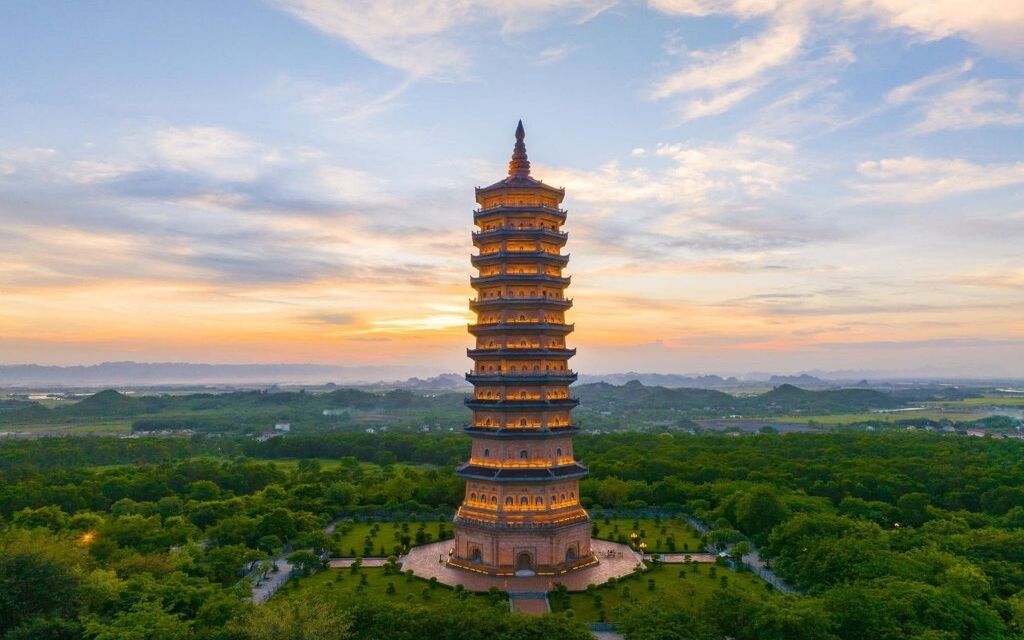 Bảo tháp Chùa Bái Đính
