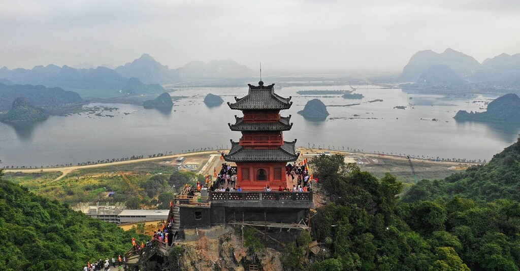 Chùa Hương ở đâu