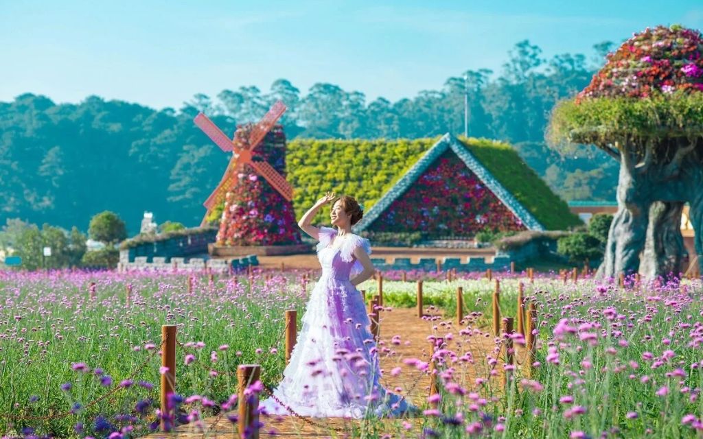 Làng Hoa Vạn Thành 