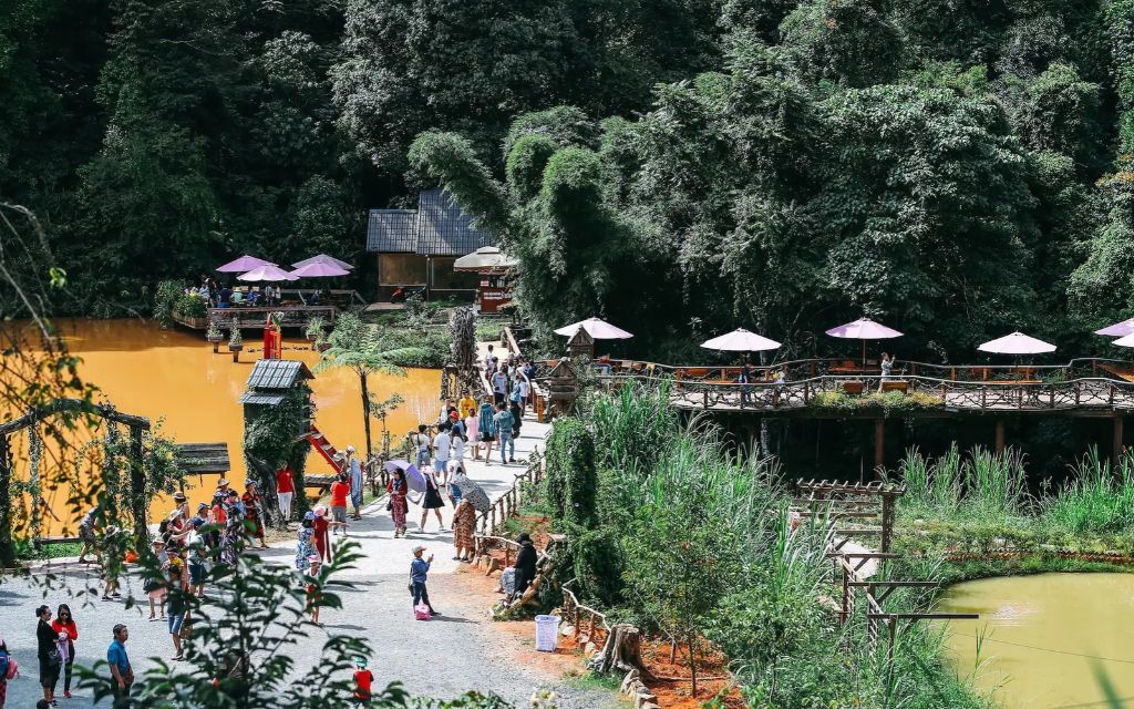 Hoa Sơn Điền Trang