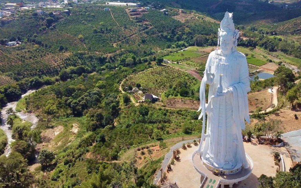 Đại tượng Quán Thế Âm
