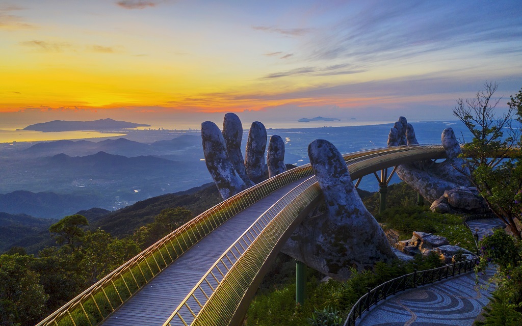 Cầu Vàng Bà Nà Hills