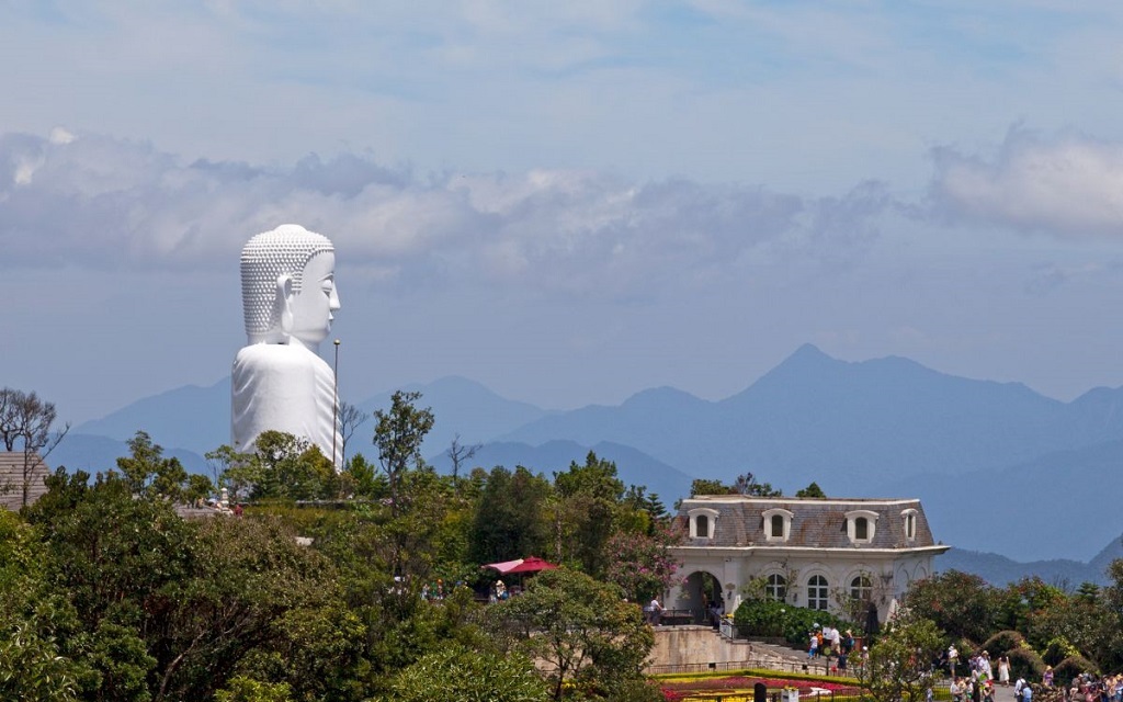 Chùa Linh Ứng Bà Nà