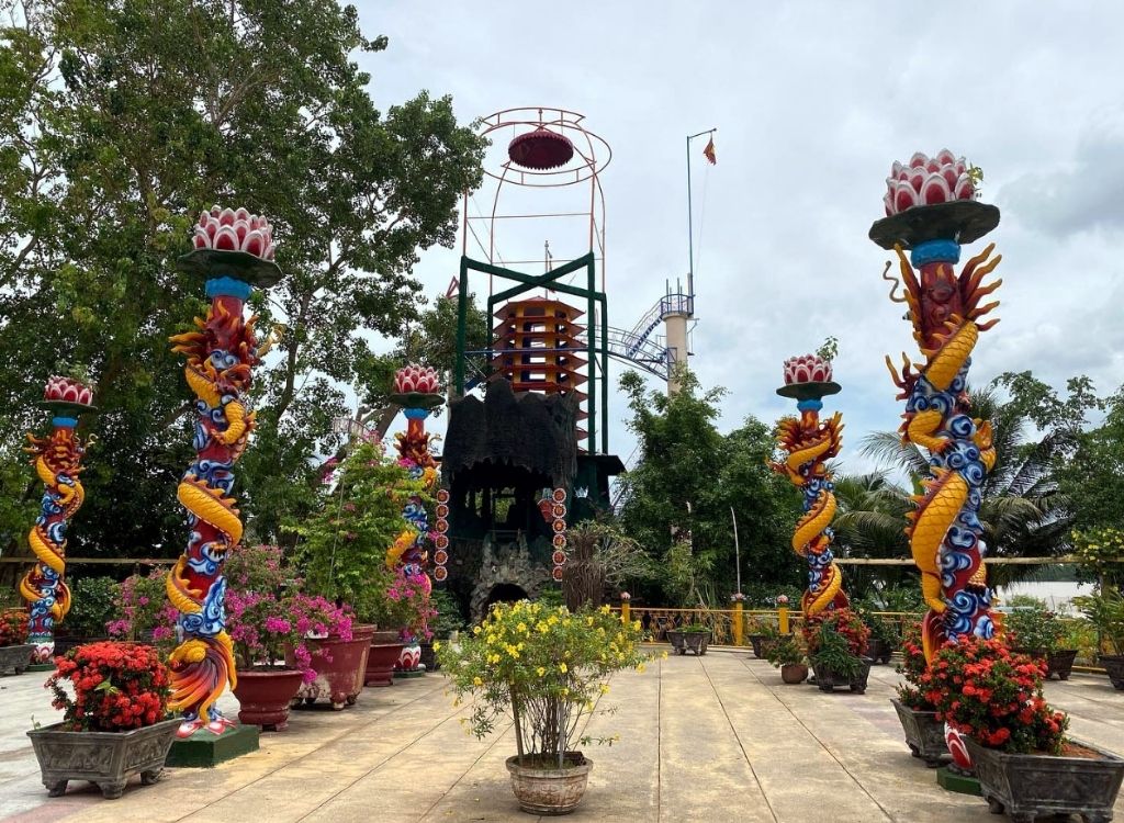Khu di tích Đạo Dừa độc đáo