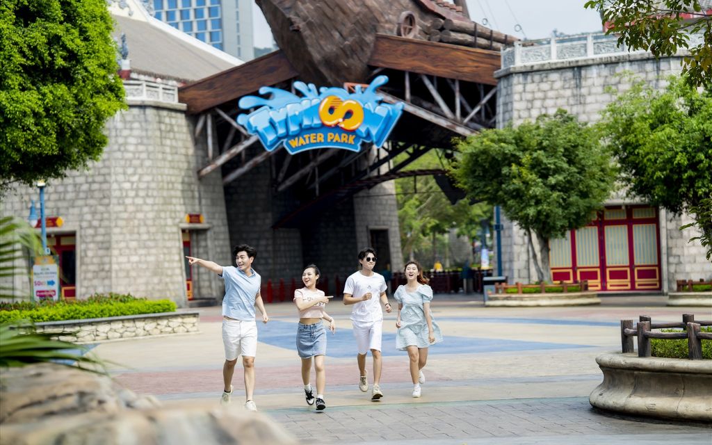 Trang phục khi đi Sun World Hạ Long