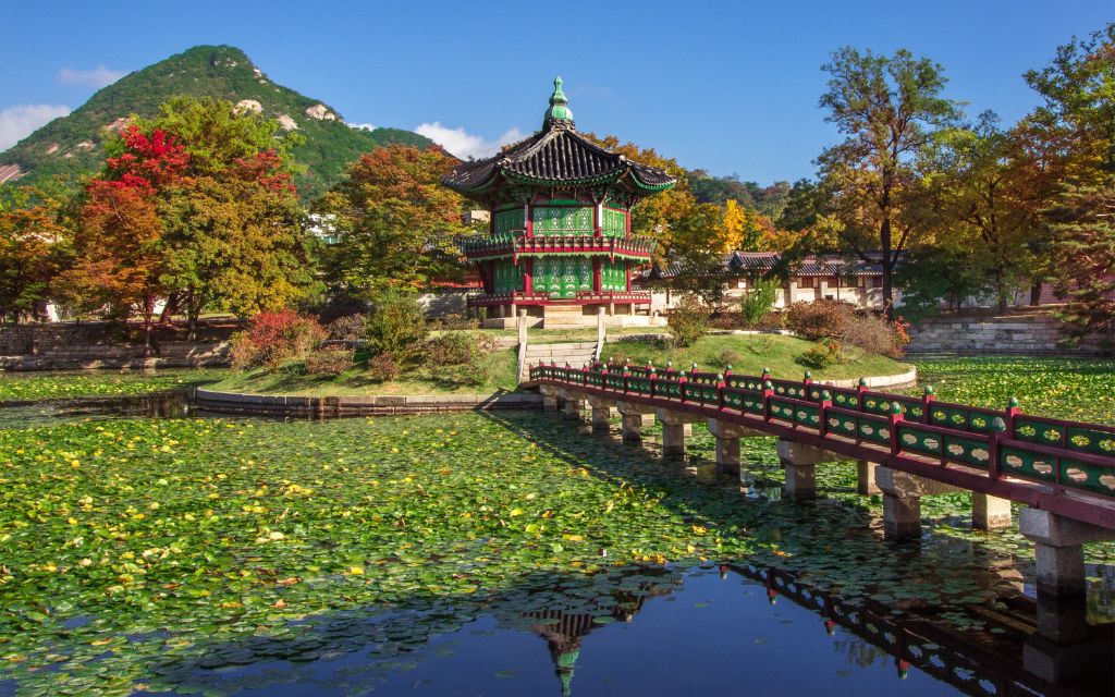 Hồ Hyangwonjeong Gyeongbokgung 