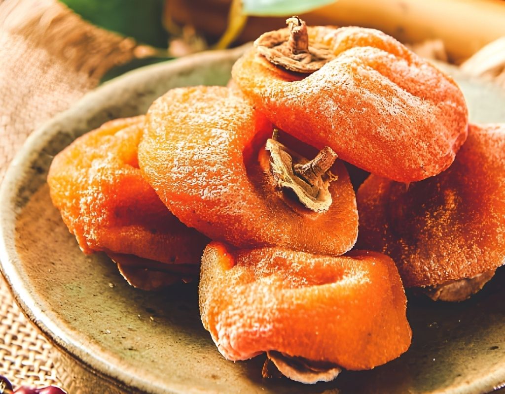 Hồng Đà Lạt tươi và hồng treo gió đặc sản mùa thu