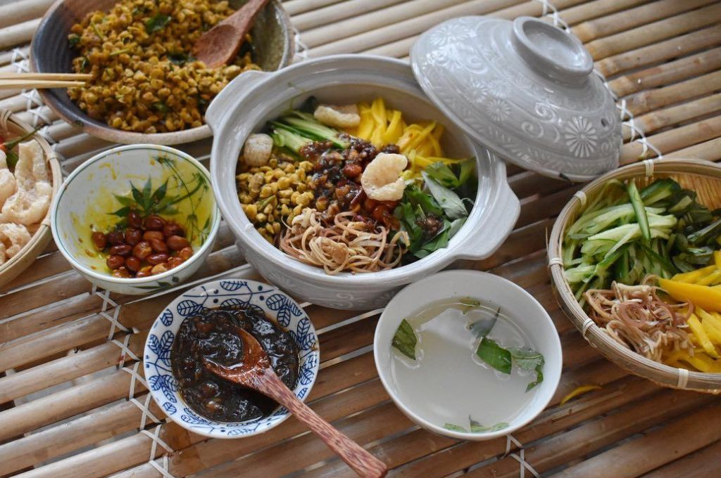 Cơm hến - Bún hến
