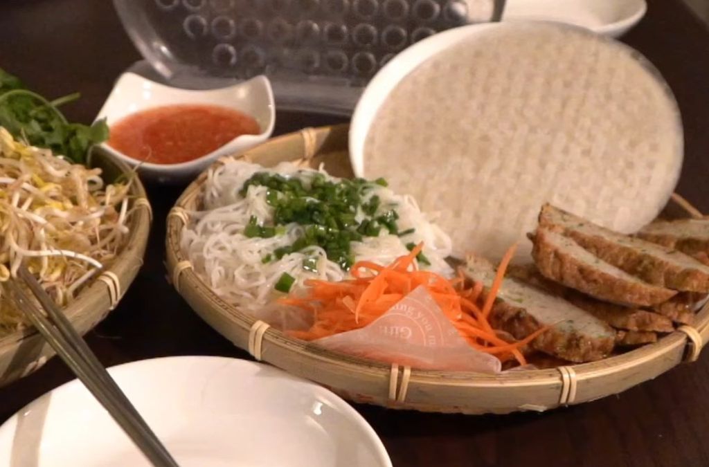 Chả cá cuốn bánh tráng Nha Trang