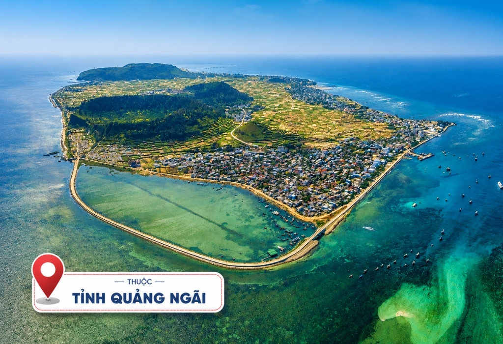 Đảo Lý Sơn Quảng Ngãi với biển xanh nhìn từ trên cao